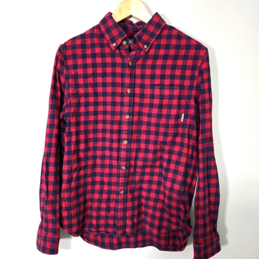 EDDIE BAUER mens small plaid red long sleeve Button shirt